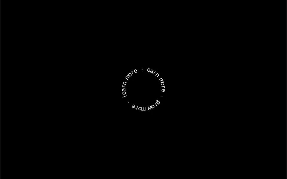 Roseta: A short phrase wraps around a circle and keeps turning, like a stamped badge next to a button.